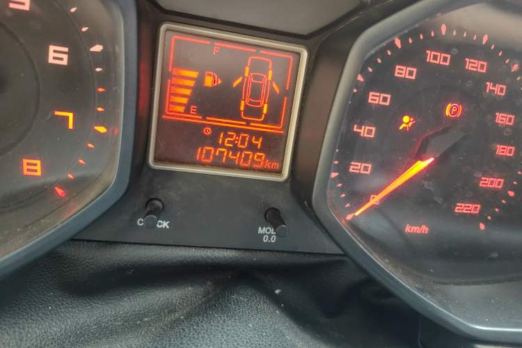 Used Chery Fengyun 2 2013 Hatchback 1.5L Manual Ruiyi Edition
