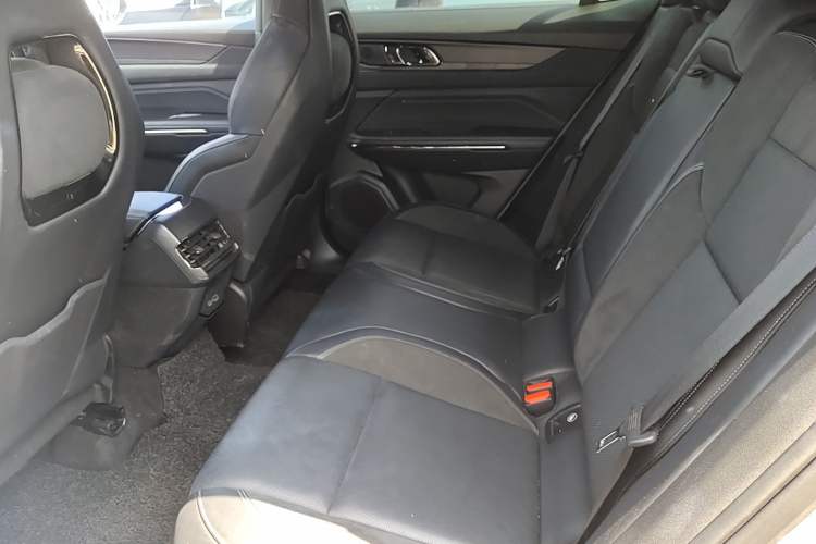 Used Lynk & Co 01 2023 1.5TD EM-F PM