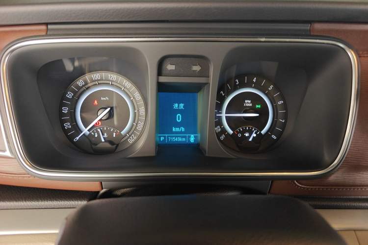 Used Buick GL8 2018 28T Luxury Model China VI Standard Instrument Cluster