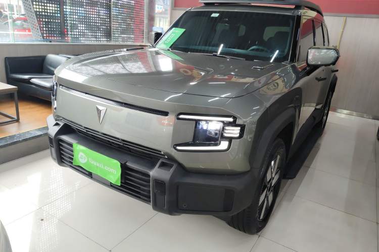 Used Deepal G318 2024 Four-Wheel-Drive Air Suspension Model