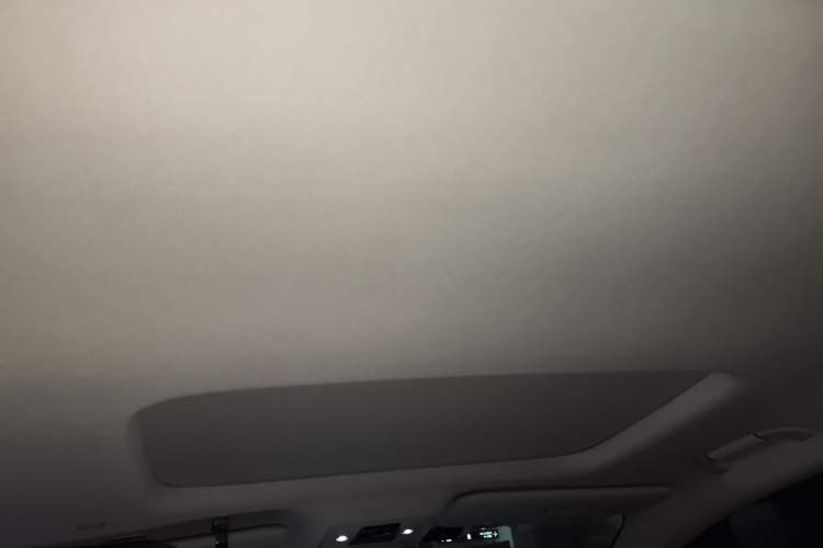 Used Denza D9 2023 DM-i 965 Luxury Model