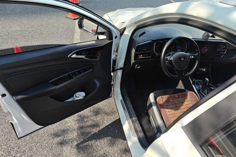 Used Jetta VS5 2021 280TSI Automatic Trend Edition