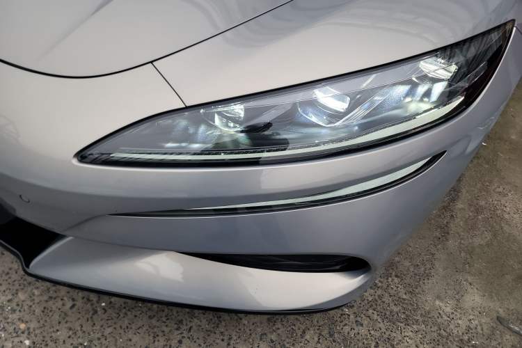 Used Denza Z9GT 2024 630 All-Wheel Drive Max Edition
