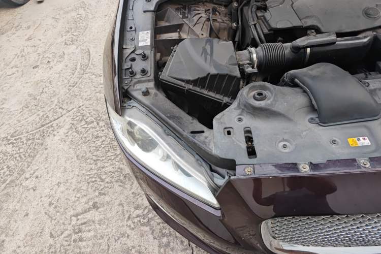 Used Jaguar XJ 2014 XJL 3.0 SC Two-Wheel-Drive Panoramic Business Edition
