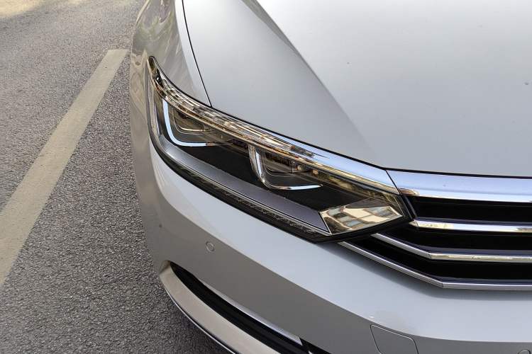 Used Volkswagen Magotan 2018 Facelift 330TSI DSG Luxury Model