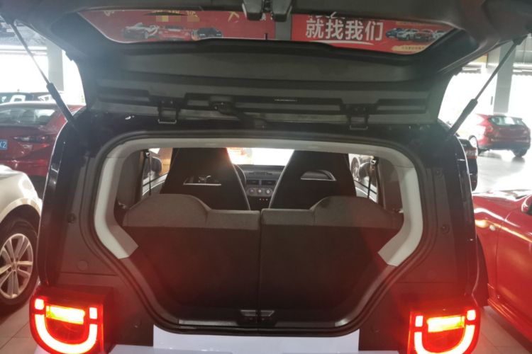 Used Chery QQ Ice Cream 2022 170km Sundae Phosphate Lithium-Ion