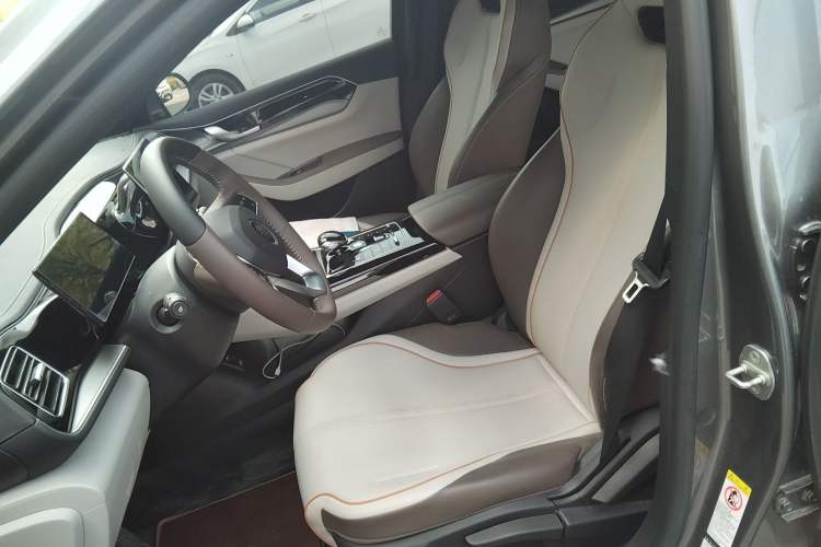 Used BYD Qin PLUS 2023 Champion Edition DM-i 120KM Leading Model Left Front Seat