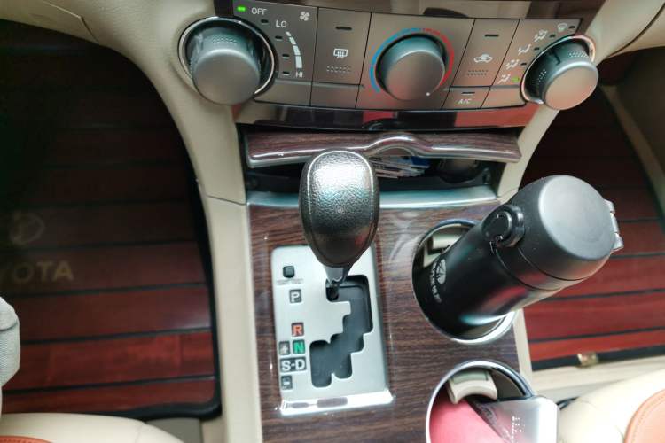 Used Toyota Highlander 2009 2.7L 2WD 5-Seater Elite Edition
