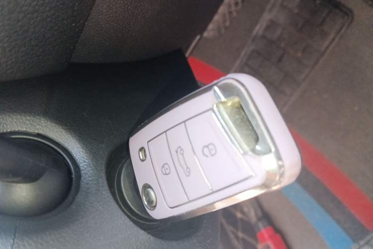 Used Volkswagen Golf 2018 230TSI Automatic Comfort Model Interior 1