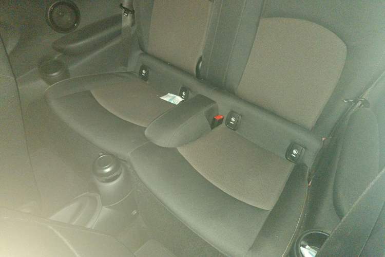 Used MINI MINI 2014 1.5T COOPER Fun
