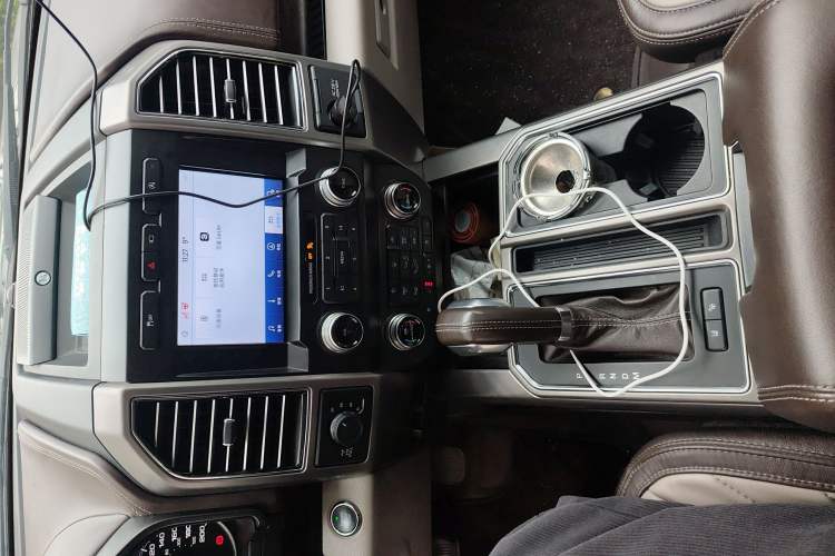 Used Ford F-150 Raptor 2019 3.5T LTD Audio And AC Panel