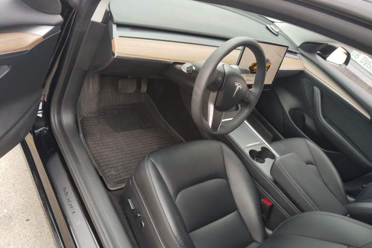 Used Tesla Model 3 2022 Rear-Wheel-Drive Version