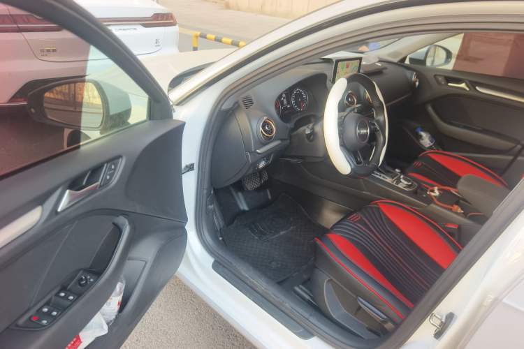 Used Audi A3 2017 Sportback 35 TFSI Ambition Edition
