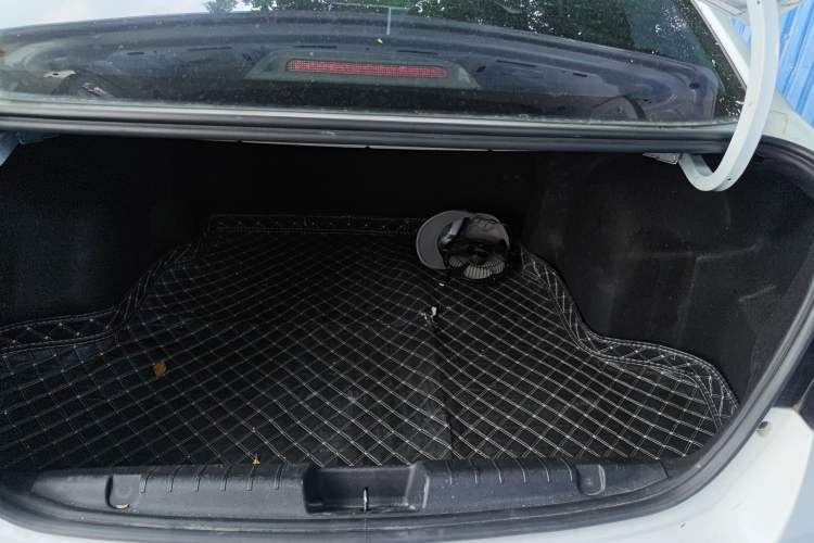 Used Chery Arrizo 5 2019 1.5L Manual Zizai Edition China V Standard Trunk