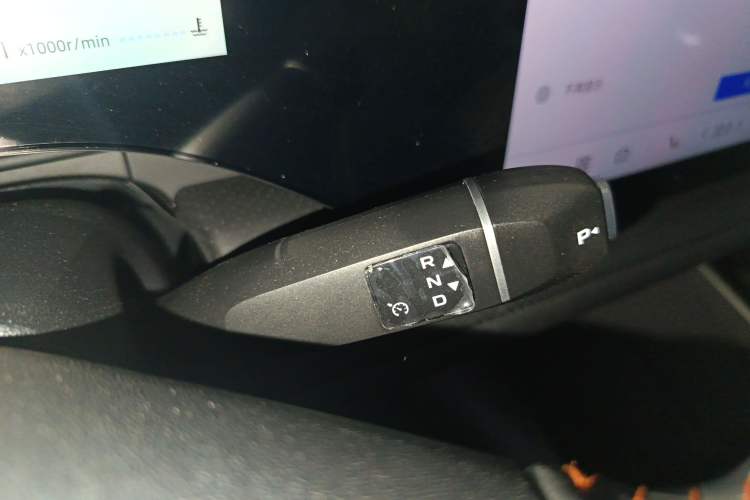 Used CHANGAN CS75 PLUS 2025 4th Generation 1.5T New Blue Whale Smart Luxury Edition
