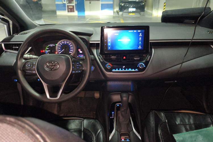 Used Toyota Levin 2022 Dual-Engine 1.8H E-CVT Luxury Edition Center Console