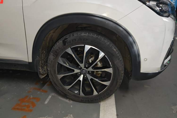 Used CHANGAN CS85 COUPE 2019 1.5T DCT Luxury Version China VI Standard Right Front Wheel Hub