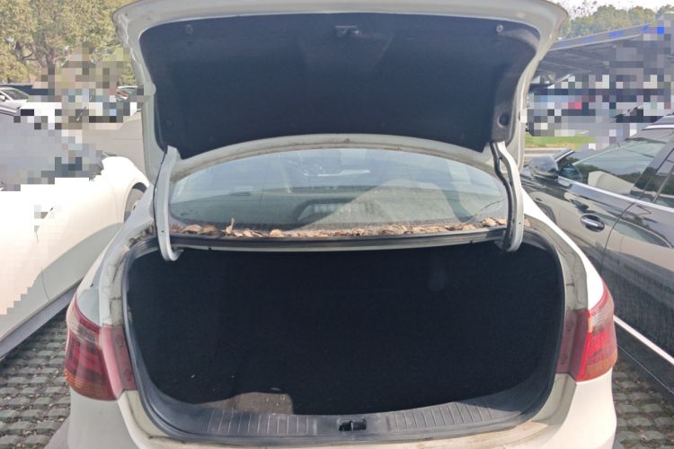 Used Dongfeng Aeolus E70 2021 Revised Version 360H Battery-Swap Edition
