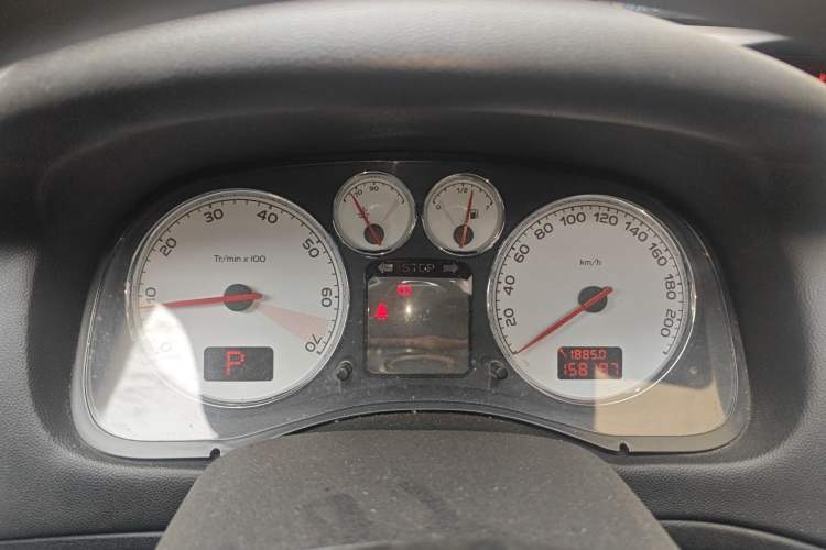 Used Peugeot 307 2013 Hatchback 1.6L Automatic Comfort Edition
