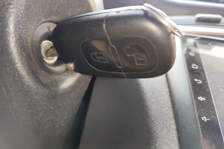 Used Dongfeng Aeolus S30 2012 1.6L Manual Zunya Model CNG