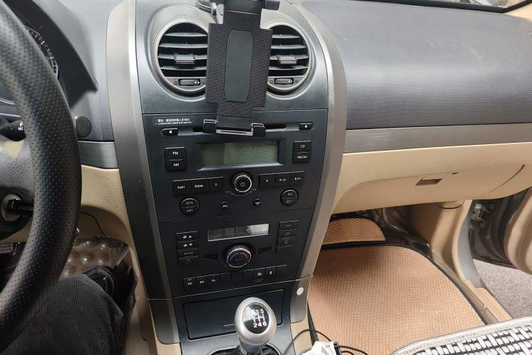 Used Haval H5 Classic 2012 ZhiZun Edition Green & Quiet 2.0T Manual 4x4 Comfort Model