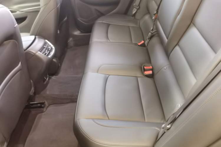 Used Chevrolet Malibu XL 2017 1.5T Dual-Clutch Ruimao Edition Left Rear Seat