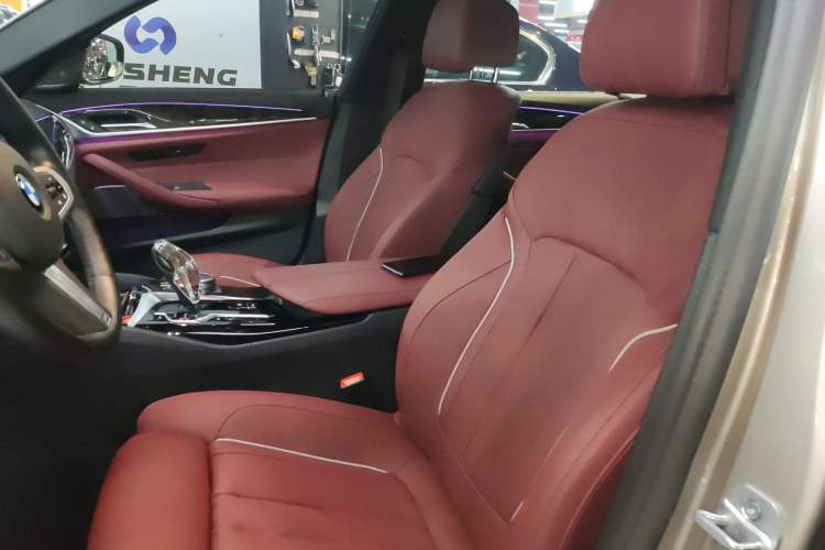 Used BMW 5 Series New Energy 2021 Restyled 535Le Pioneer Edition M Sport Package
