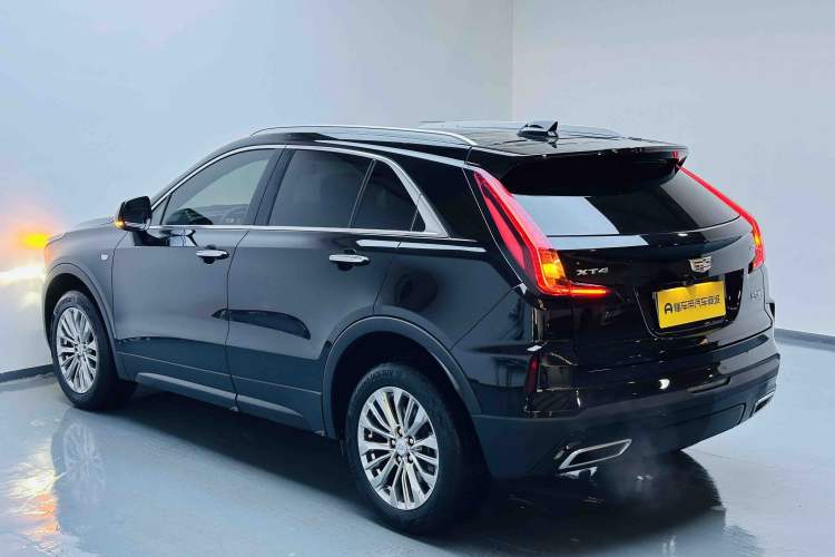 Used Cadillac XT4 2024 28T Two-Wheel-Drive Luxury Version