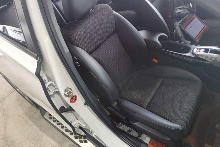 Used Honda XR-V 2017 1.5L LXi CVT Classic Edition