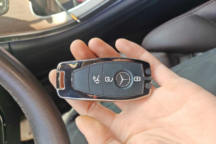 Used Mercedes-Benz GLC 2022 GLC 260 L 4MATIC Luxury Model
