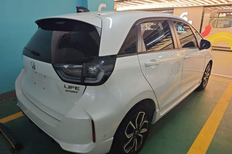 Used Honda LIFE 2021 1.5L CVT SPORT Heartbeat Edition
