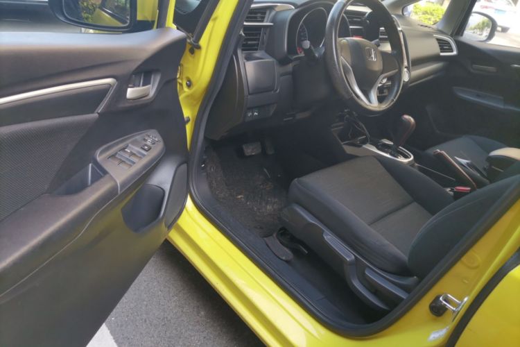 Used Honda Fit 2014 1.5L SE CVT Fashion Model
