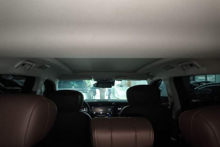 Used EXEED Lanyue 2025 400T Two-Wheel Drive Starlight Edition 7 Seats Headliner