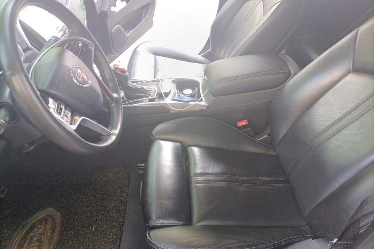 Used Cadillac SRX 2014 3.0L Luxury Model