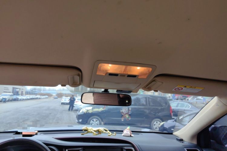 Used Toyota Highlander 2015 2.0T Four-Wheel Drive Elite Edition 7-Seater Headliner