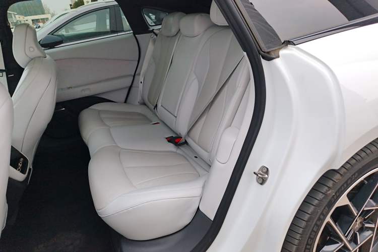 Used XPeng P7+ 2024 Long-Range Max Left Rear Seat