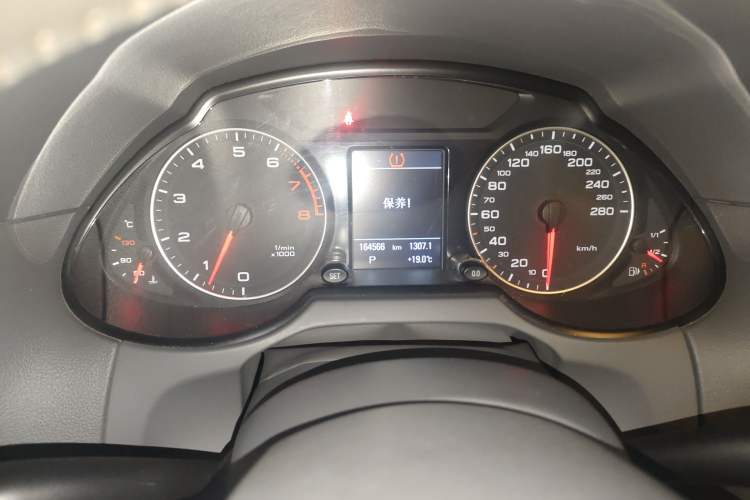 Used Audi Q5 2012 2.0TFSI Comfort Version Instrument Cluster