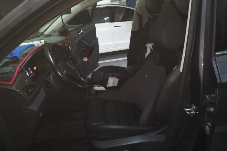 Used Volkswagen Tharu 2022 280TSI Two-Wheel-Drive Luxury Edition Left Front Seat