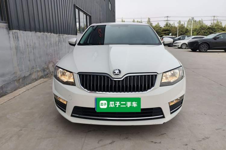 Used Skoda Octavia 2017 1.6L Automatic Chuanxing Edition Front