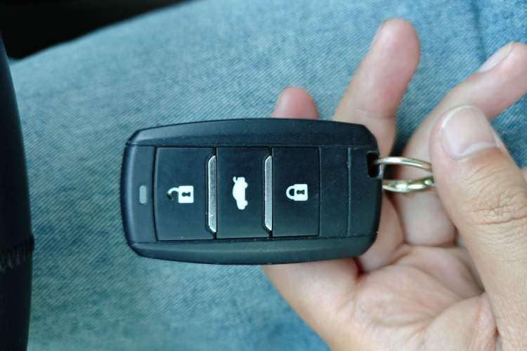 Used CHANGAN CS75 2016 1.8T Automatic Elite Model China V Standard
