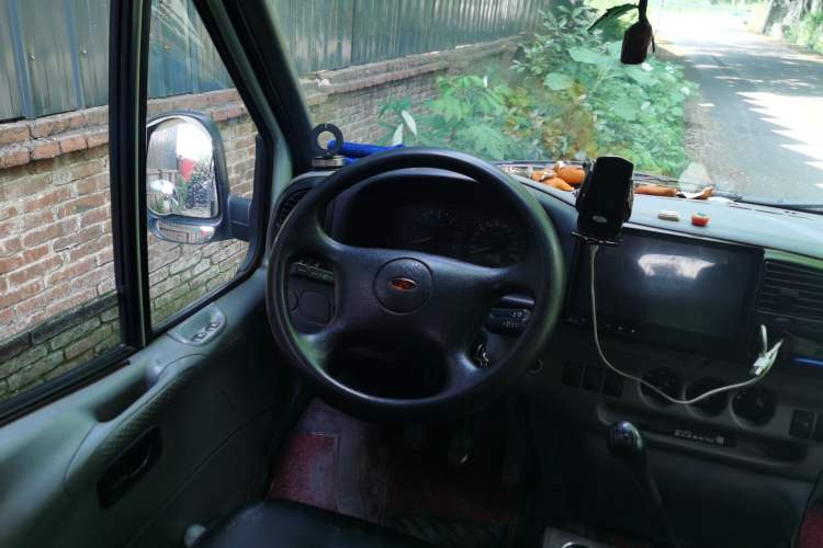 Used Ford Classic Transit 2016 2.8T Diesel Short-Wheelbase 6-Seater Mid-Roof Multifunction Vehicle JX493ZLQ4