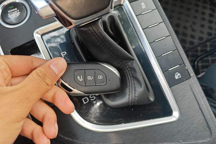 Used FORTHING T5 2022 Grand Edition 1.5T Automatic – Exclusive Seven-Seater for Key Accounts