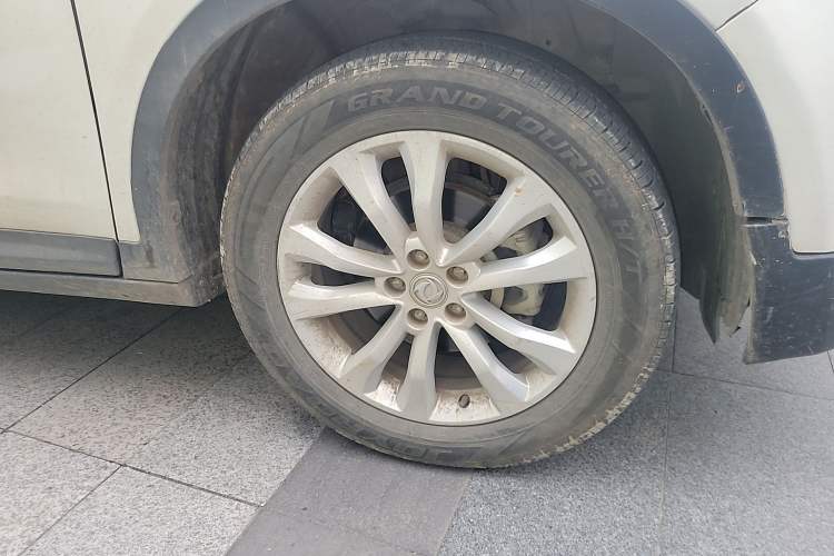 Used Dongfeng Aeolus AX7 2015 2.0L Automatic Zhiyi Trim Right Front Wheel Hub