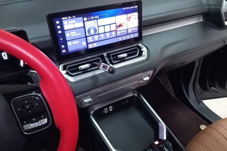 Used Haval H5 2023 2.0T Automatic Two-Wheel Drive LinkedIn Gasoline