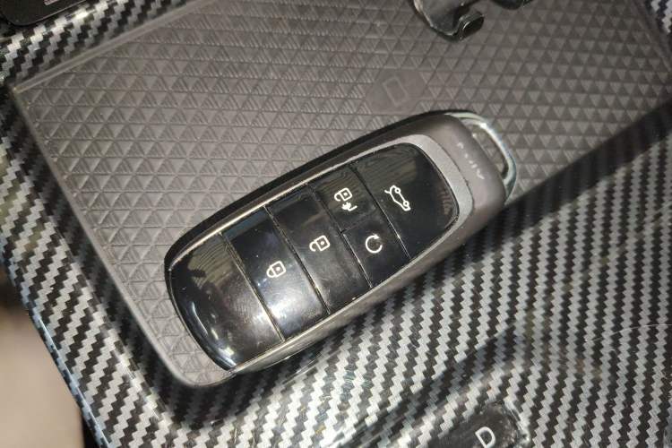 Used AION Y 2022 70 Intelligent Driving Version Lithium Iron Phosphate