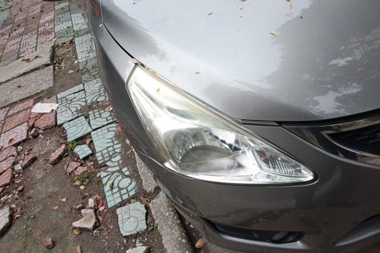 Used Nissan Tiida 2011 1.6L CVT Comfort Model