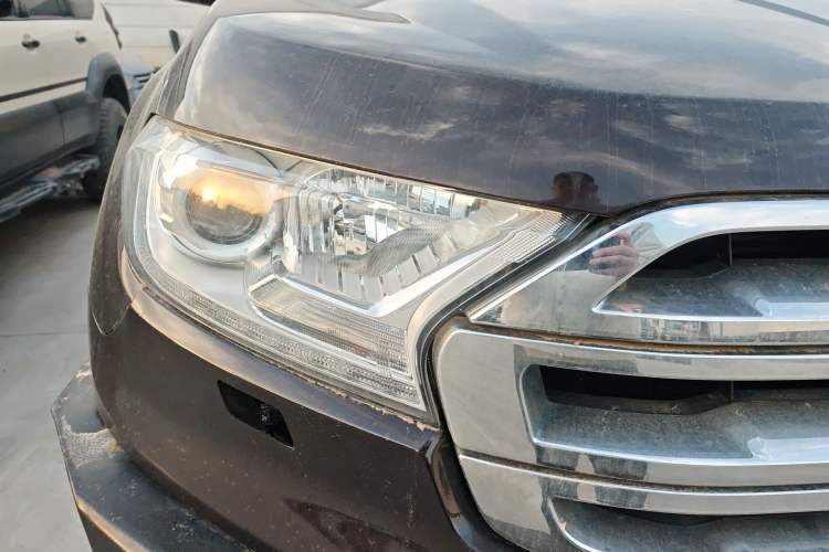 Used Ford Everest 2016 2.0T Gasoline Automatic 4x4 Luxury Edition