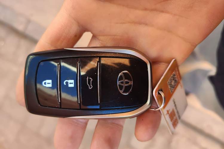 Used Toyota Prado 2016 2.7L Automatic Luxury Edition
