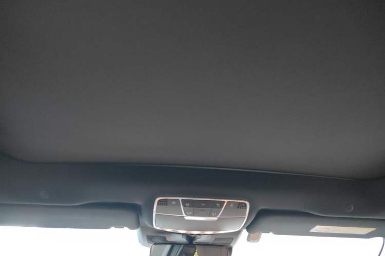 Used Mercedes-Benz S-Class 2018 S 320 L
