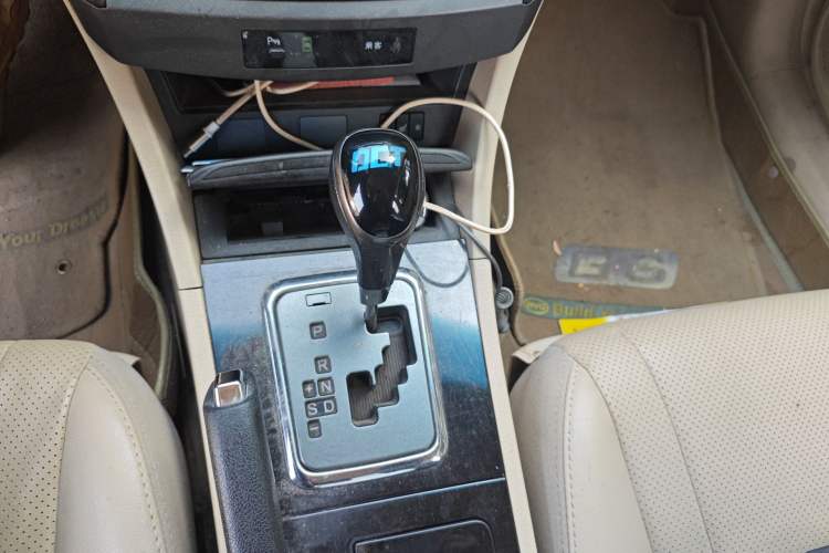 Used BYD G6 2013 1.5TID Automatic Luxury Model